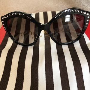 New with tags! Henri Bendel Sunglasses